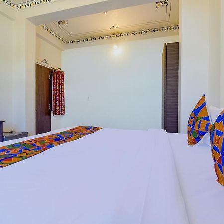 Fabexpress Achrol Palace Udaipur Extérieur photo