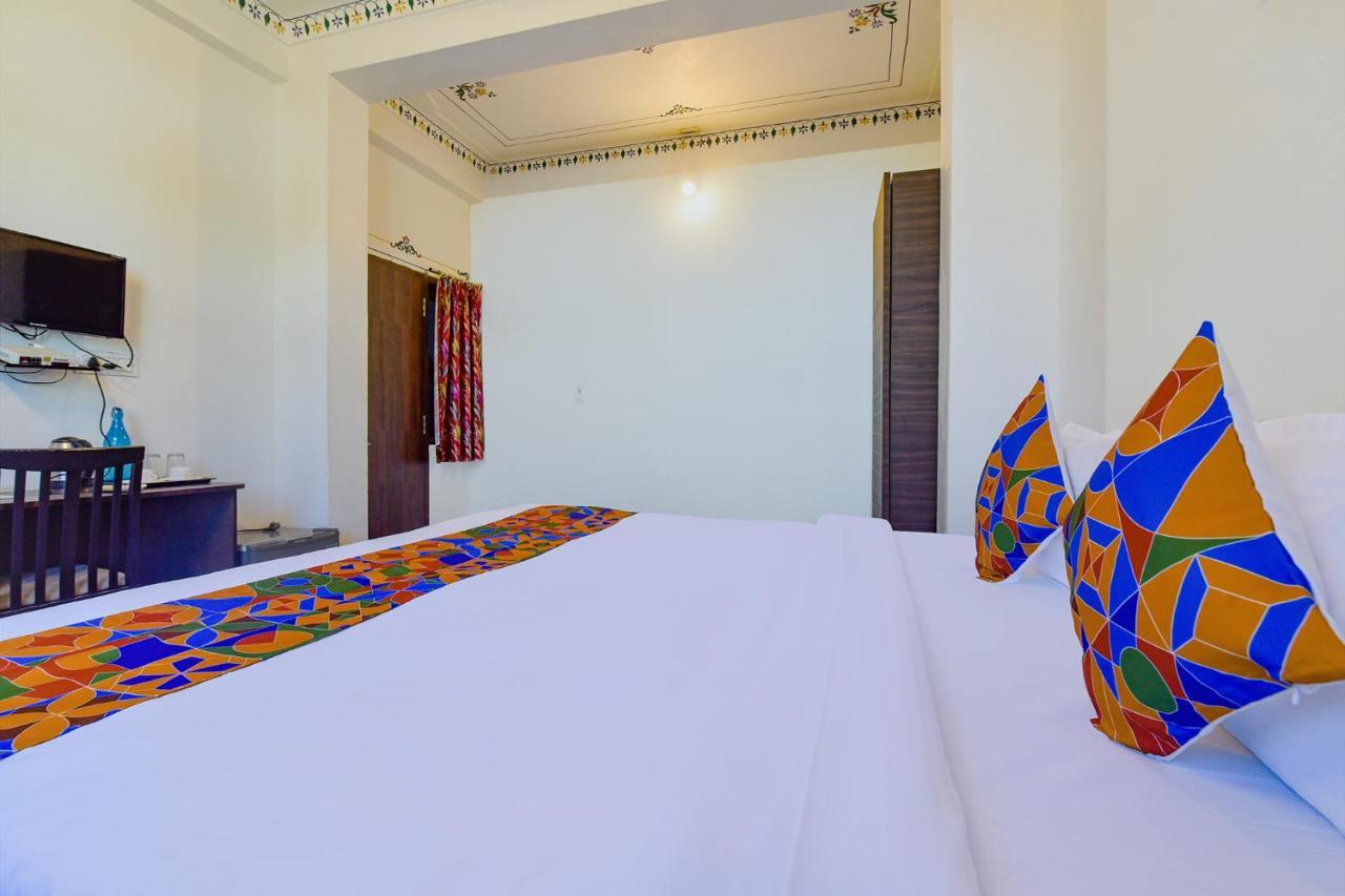 Fabexpress Achrol Palace Udaipur Extérieur photo