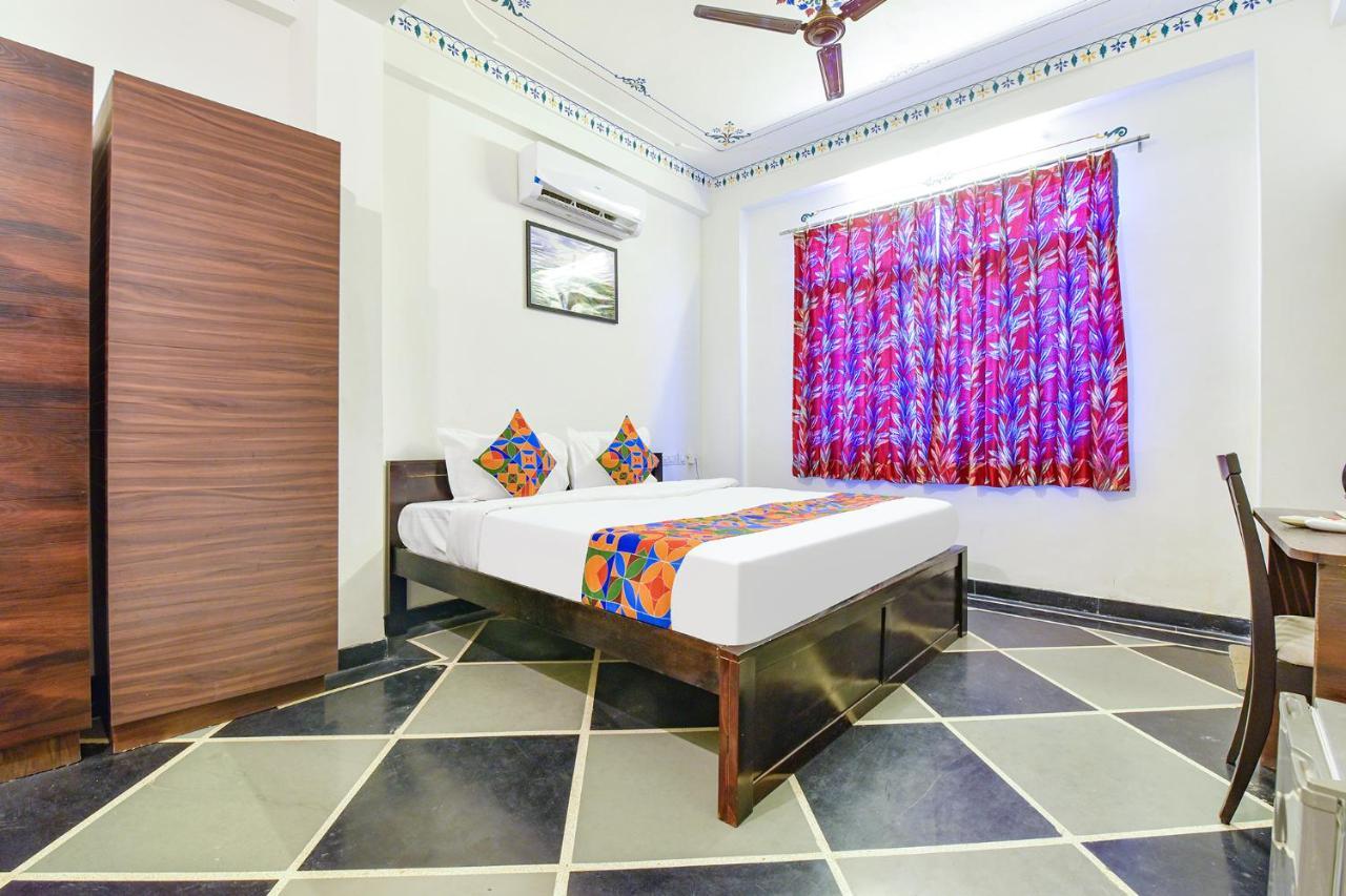 Fabexpress Achrol Palace Udaipur Extérieur photo