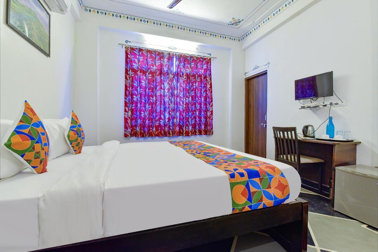 Fabexpress Achrol Palace Udaipur Extérieur photo